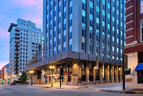 Embassy Suites By Hilton Knoxville Downtown