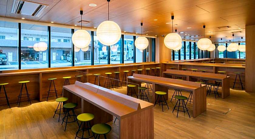 Super Hotel Yamagata Sakurambo-Higashine Station Front