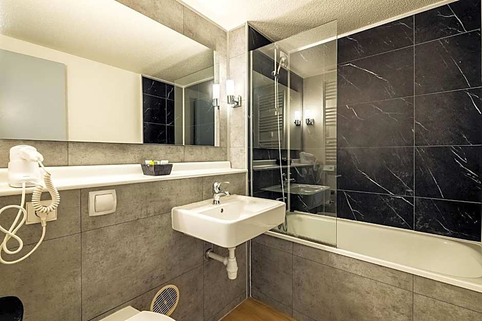 Hôtel Le Cyrano Bergerac