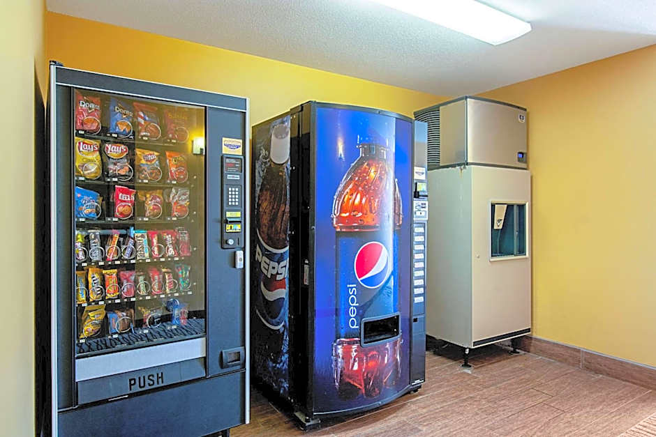 Quality Inn Huron