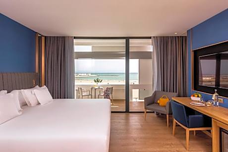 Deluxe Double Room with Sea View