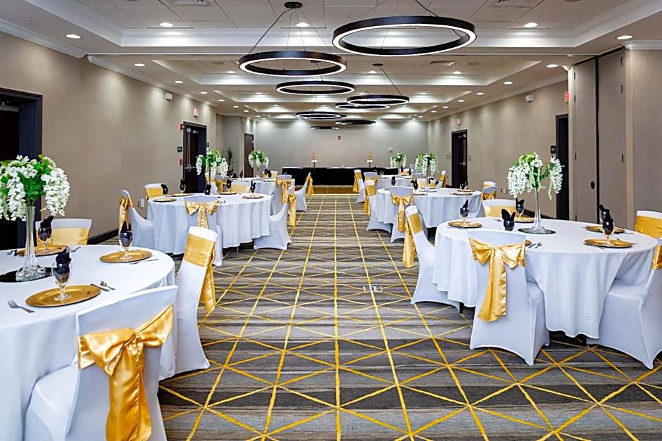 Holiday Inn Statesboro-University Area By IHG