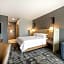 Crowne Plaza - Kearney By IHG