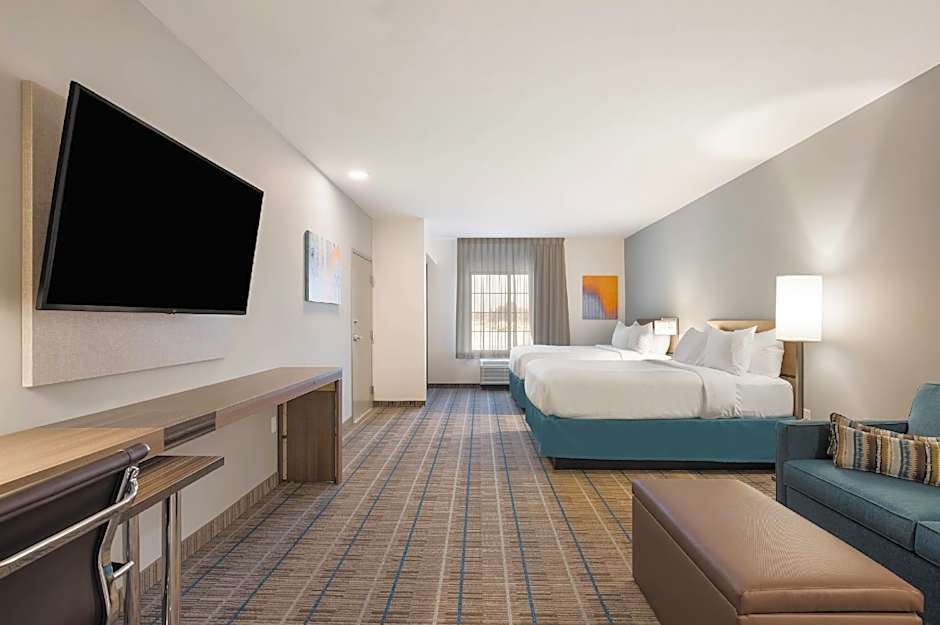 Photo 1 of 4 of Efficiency 2 Queen Beds Suite