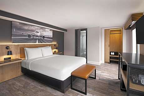 Best Western Plus Newark Airport West