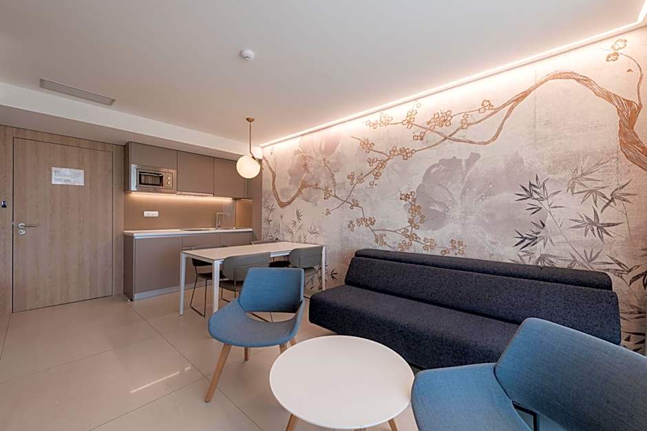 Joel Hotel