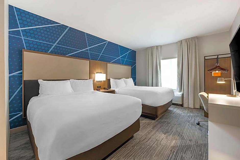 Comfort Inn & Suites