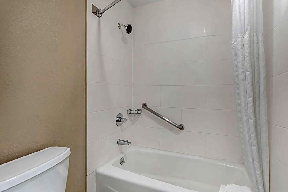Comfort Inn Santa Monica - West Los Angeles