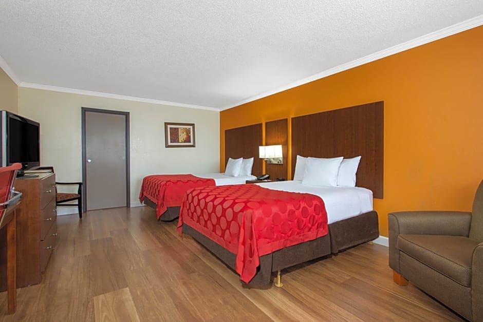 Ramada by Wyndham Tampa Westshore