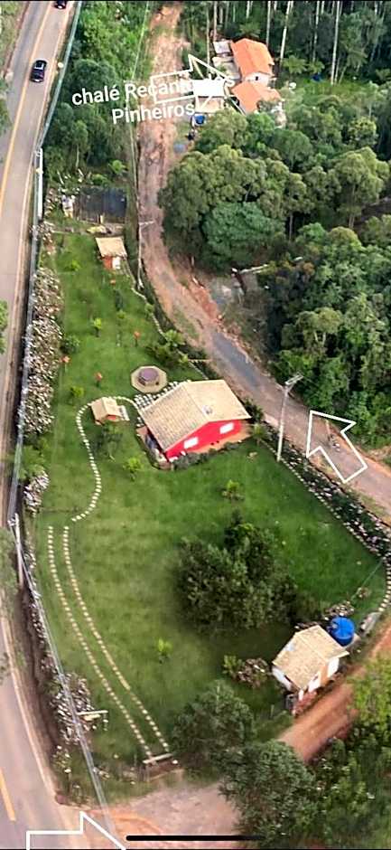 Chalé Recanto dos Pinheiros