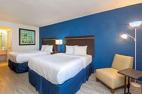 2 Double Beds, Mobility Accessible Room, Bathtub w/ Grab Bars, Non-Smoking
