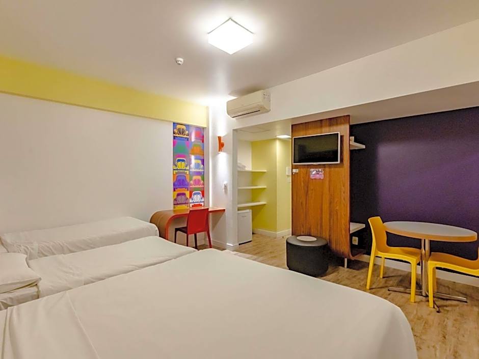 Ibis Styles Balneário Camboriú - 1 Quadra do Mar