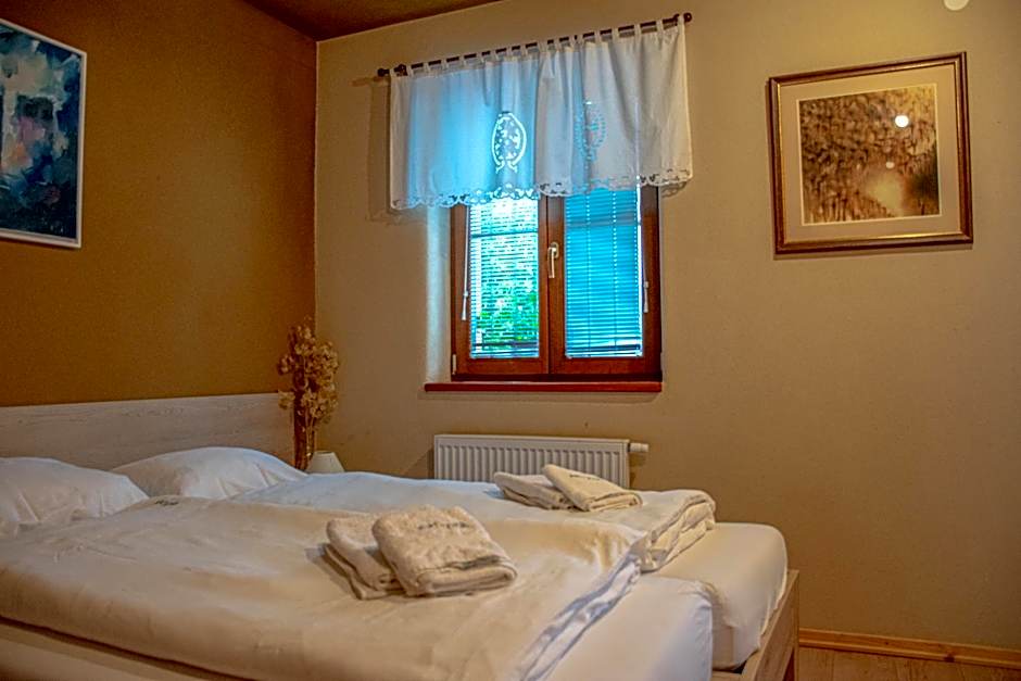 Youth Hostel Arsviva