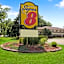 Super 8 by Wyndham Whitewater WI