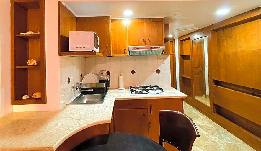 Suite Hotel Apartment Legian by RCP