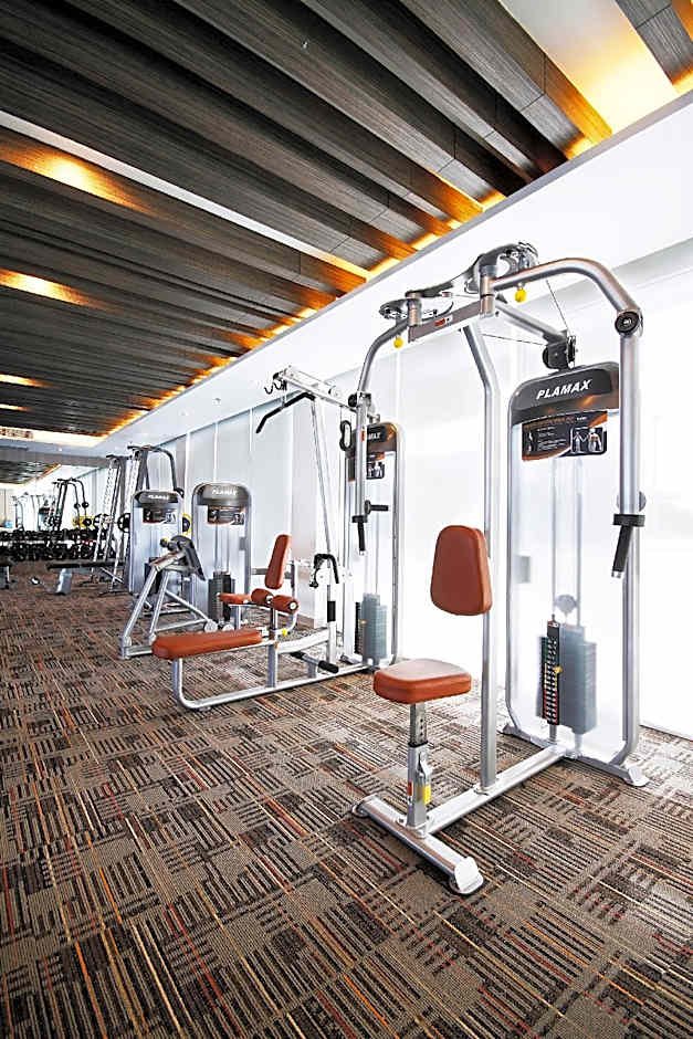 Classic Kameo Hotel & Services Apartment 