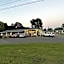 Bea's Parkway Inn