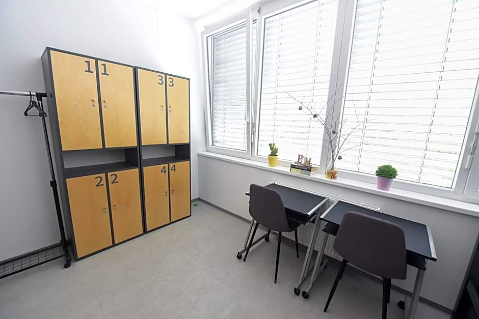 MS Sparrow Hostel