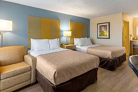 Double Room with Two Double Beds - Non-Smoking