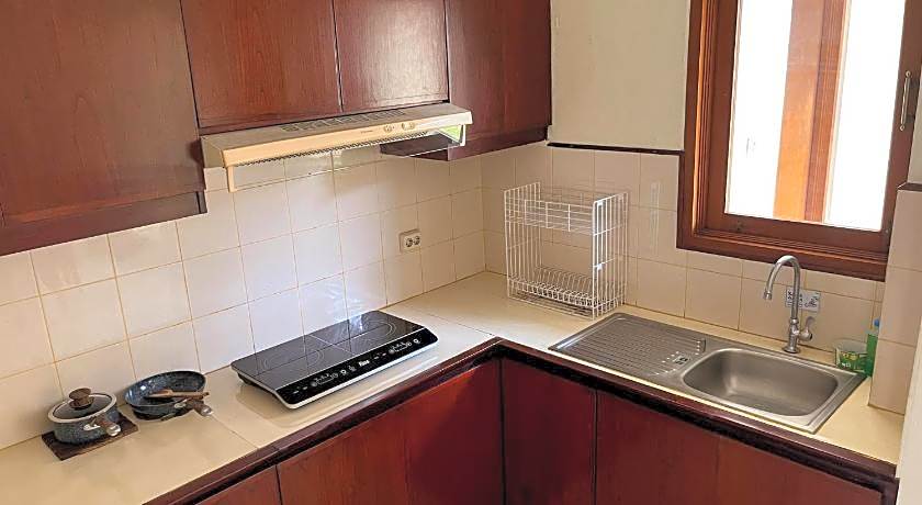 Puri Setiabudhi Residence Hotel