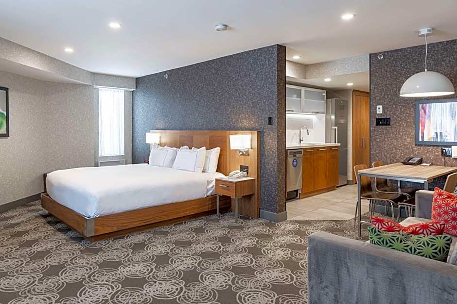 Hilton Montreal Laval