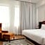 Le Place d Armes Hotel Suites