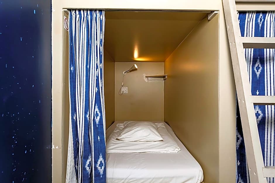 SUPERNOVA Hostel