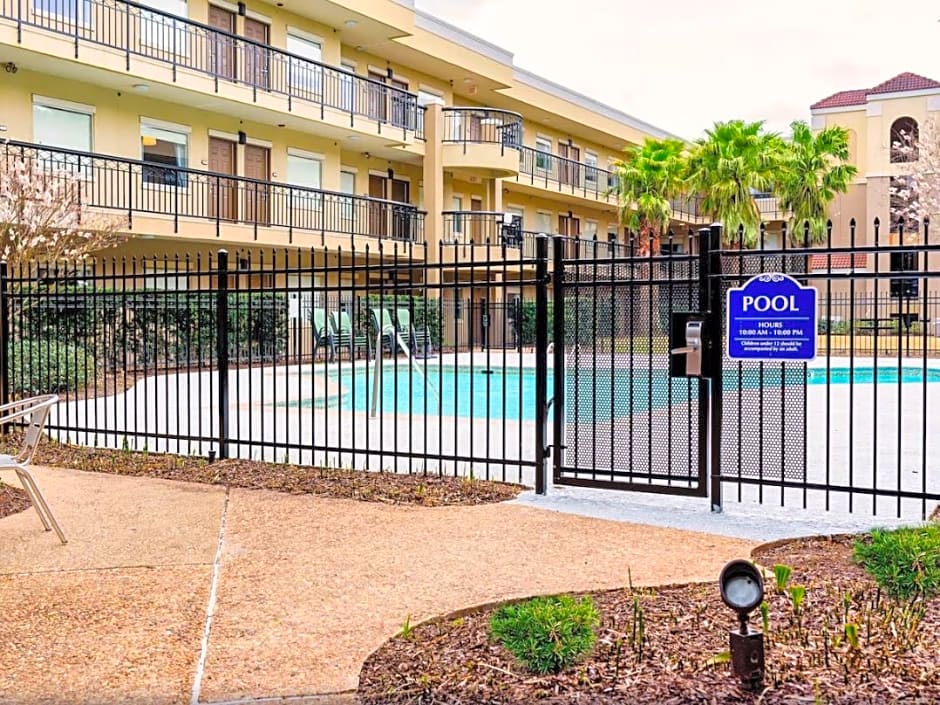 Comfort Suites Baton Rouge South I-10