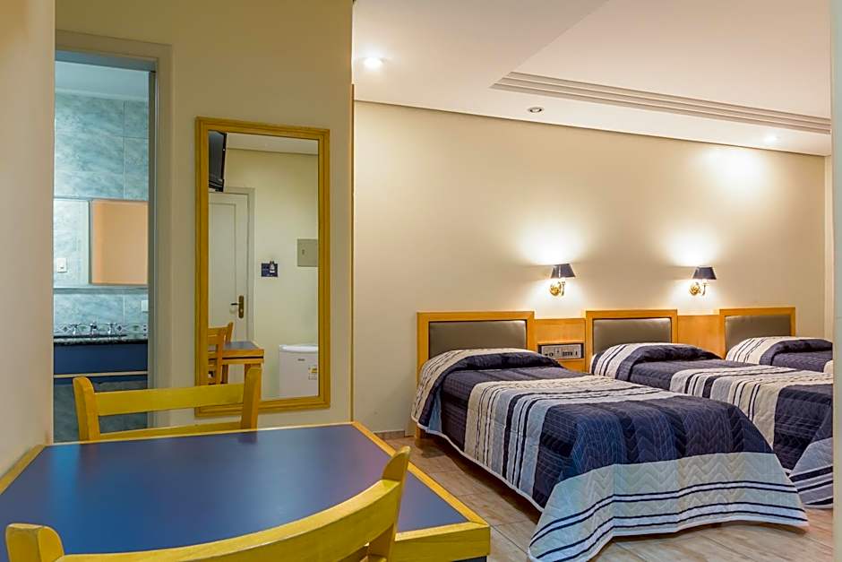 Hotel Columbia