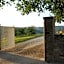 Amico Country House