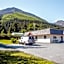 Trailhead Lodging