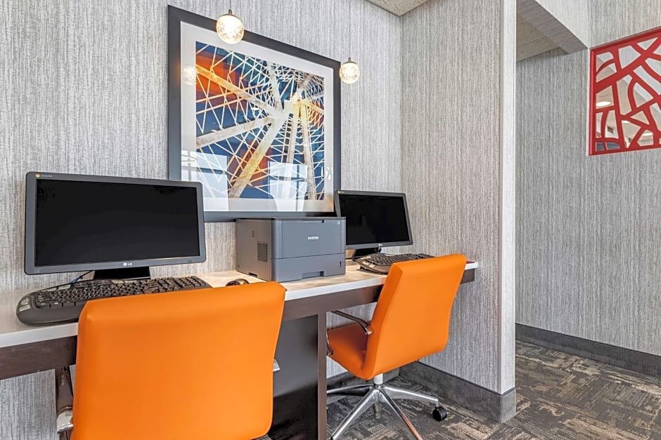 Best Western Plus Castlerock Inn & Suites