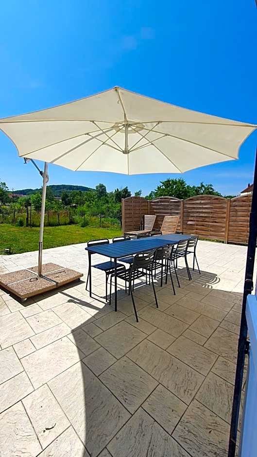 La Grange Des Roches Roses