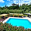 Le Village Sarzana
