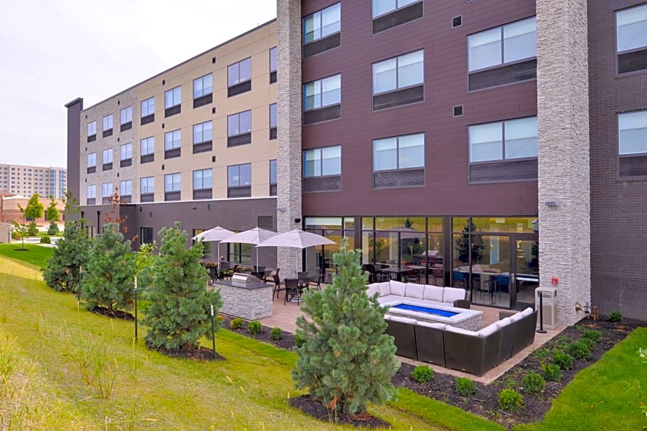 Holiday Inn Express And Suites Olathe West By IHG