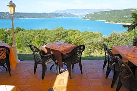 Hotel Les Cavalets