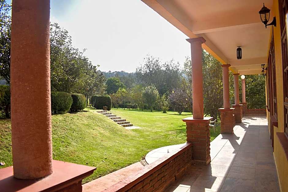 Finca Marix, Villa del Carbón