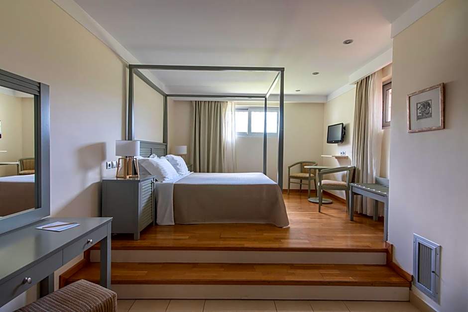 Almiriki Chios Rooms & Apartments