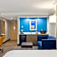 Holiday Inn Express Hotel & Suites Vacaville By IHG