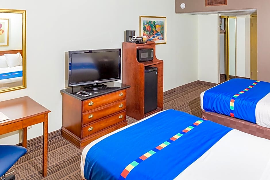 Park Inn By Radisson, Sharon, PA