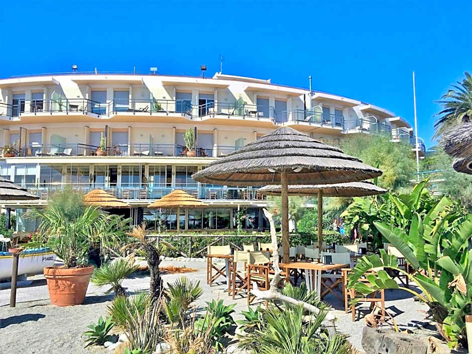 Hotel Tirreno