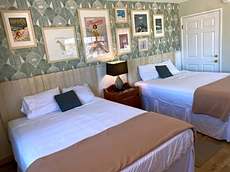 Queen Room with Two Queen Beds