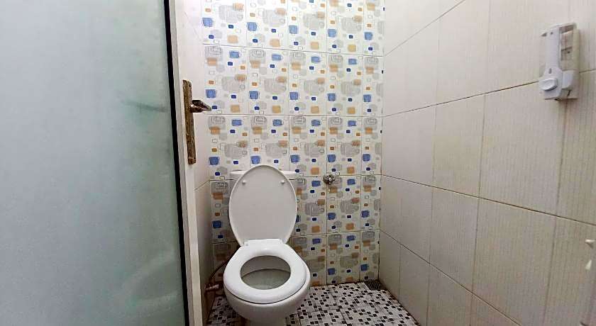 Harmony House Syariah near Alun Alun Pati Mitra RedDoorz