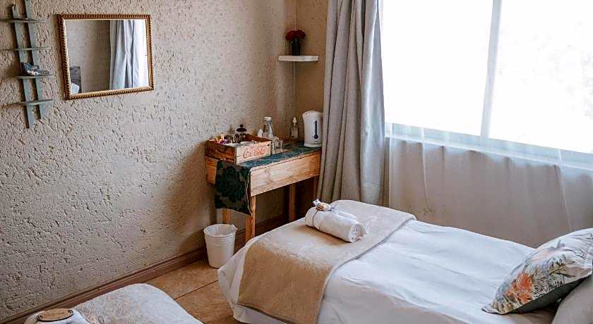 White Linen Guesthouse