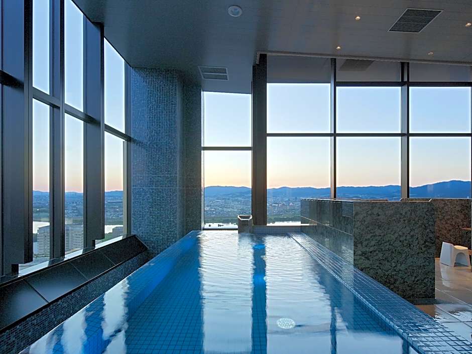 Candeo Hotels Osaka Hirakata