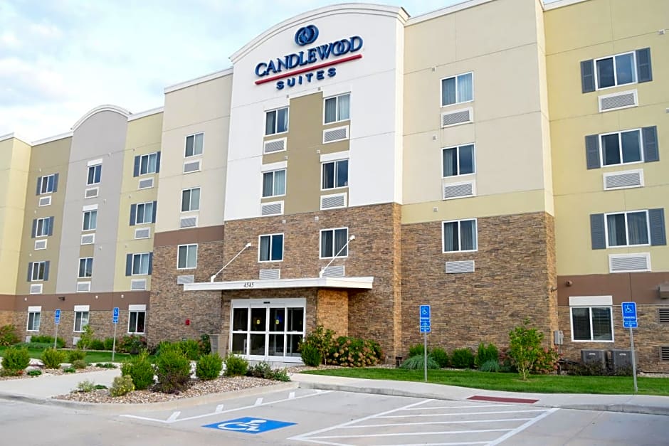 Candlewood Suites : Kansas City - Independence