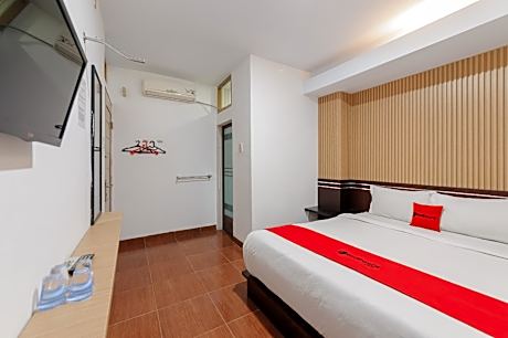 RedDoorz @ Best Hotel Jalan Dr. Sutomo Siantar