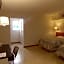Cypres Hotel & Suites