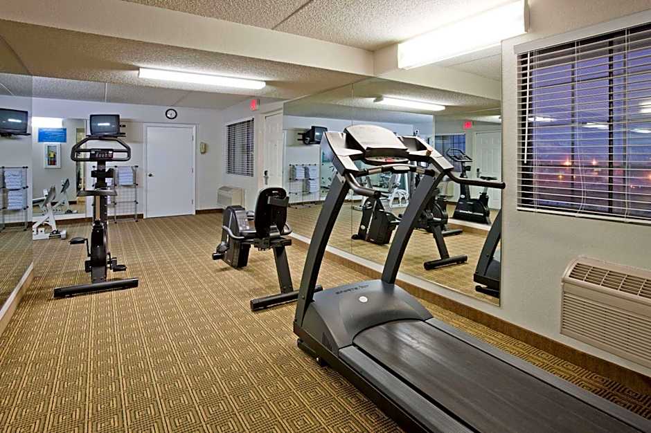 La Quinta Inn & Suites by Wyndham Albuquerque Airport