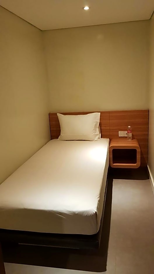 Grand Citihub Hotel @kajoetangan